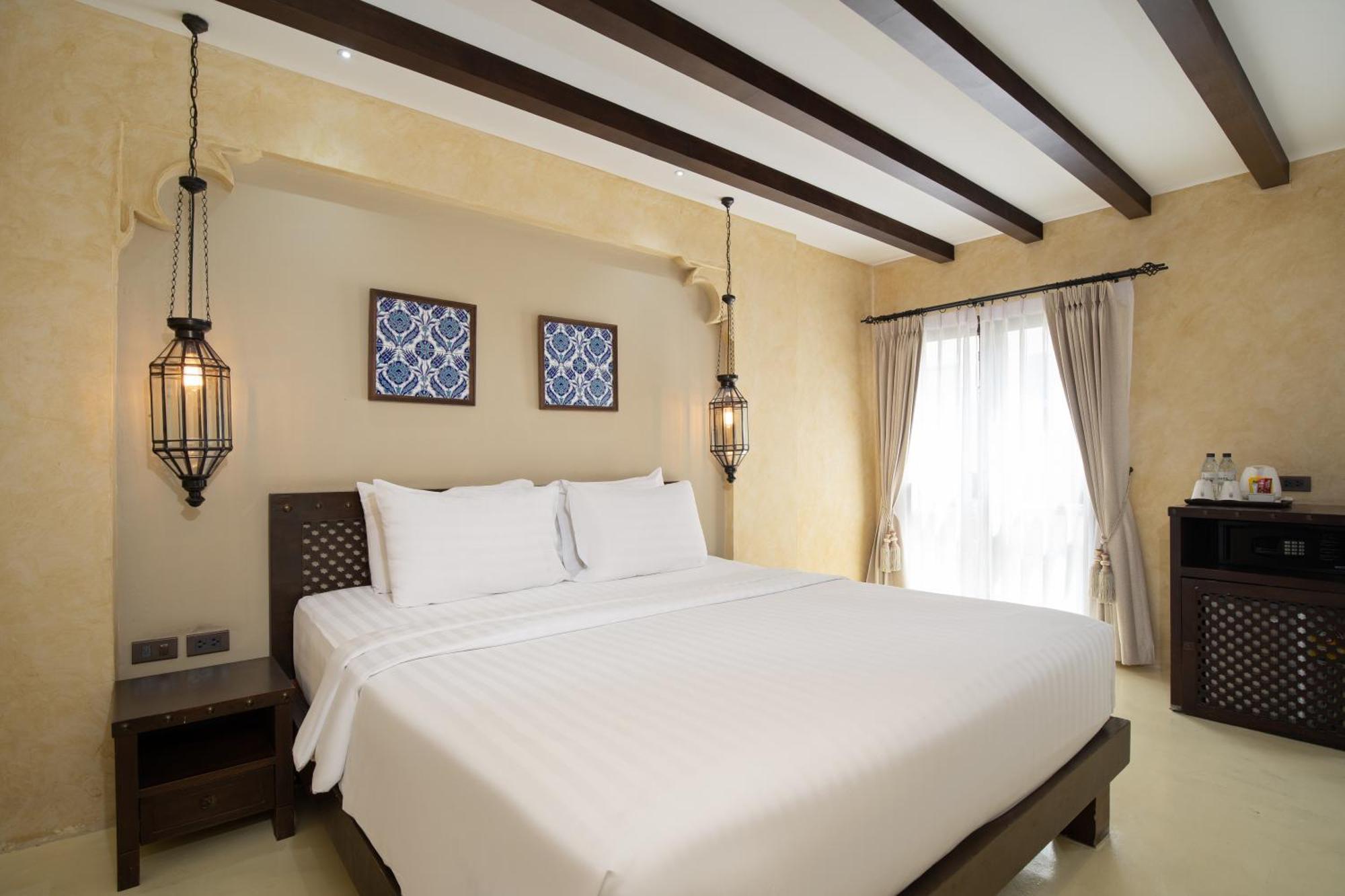 Hotel Dewan 3*